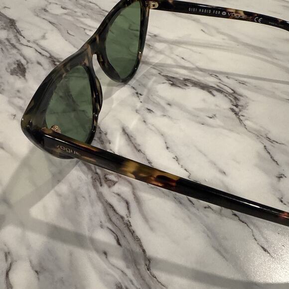 Gigi Hadid for Vogue Sunglasses VO5211 S Cat Eye Brown/Tortoise Shell 54 20 140 - Picture 5 of 7